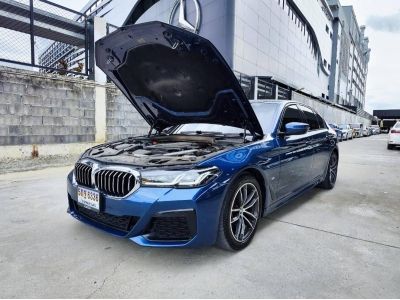 2021 BMW 520d 2.0 M Sport รถเก๋ง 4 ประตู Phytonic Blue สวยสุด รูปที่ 4