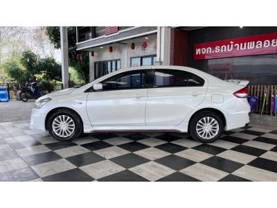 Suzuki CIAZ GL ฟรีดาวน์ พร้อมชุดแต่งรอบคัน สภาพนางฟ้าสุดๆ รูปที่ 4