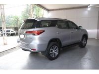 ปี2016 TOYOTA FORTUNER 2.8 V SIGMA4 4WD. AT  ราคารถ  889,000 บาท รูปที่ 4