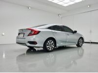 ปี 2020 HONDA CIVIC 1.8 E (FC) CC. สี เงิน เกียร์ Auto รูปที่ 4