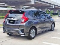 2015 Honda JAZZ 1.5 VPLUS iVTEC รถเก๋ง 5 ประตู รถบ้านมือเดียว ไม่ผิดหวังแน่นอน รูปที่ 4