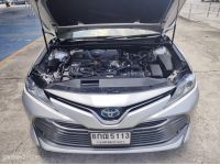 2019 TOYOTA CAMRY 2.5HV PREMIUM NAVI auto ท็อปสุด ไมล์แท้ 45,xxx กม. สีเดิม รูปที่ 4