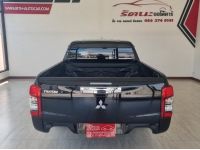 2021 Mitsubishi Triton Double Cab 2.5 GLX MT รูปที่ 4