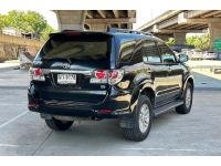 ขายถูก Toyota Fortuner 2.7 V AT ปี 2011 รูปที่ 4