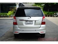 2011 TOYOTA INNOVA 2.0 V รูปที่ 4