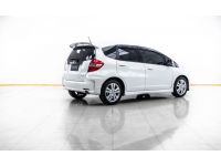 2013 HONDA JAZZ GE 1.5 SV ผ่อน 2,396 บาท 12 เดือนแรก รูปที่ 4