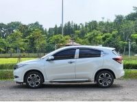 2015 HONDA HRV 1.8 EL SUNROOF รถ Hatchback 5 ประตู ยอดนิยม options เสริมฝาท้าย เปิด ปิด ไฟฟ้า และ จอ DVD รูปที่ 4