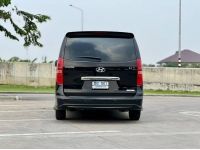 HYUNDAI H1 DELUXE ประตูซ้ายสไลด์ไฟฟ้า ปี 2013 ไมล์ 185,xxx Km รูปที่ 4