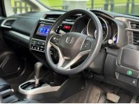 Honda Jazz 2016 SV Top สุด ออฟชั่นเต็ม ไมล์น้อย 3 หมื่นโล รูปที่ 4