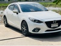 MAZDA 3 2.0SP SKYACTIVE 5ประตู ปี2017สีขาว เกียร์ออโต้ เครื่องเบนซิน รูปที่ 4