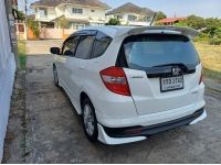 Honda Jazz 1.5V MCAuto ปี 2012 รูปที่ 4