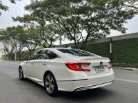 Honda Accord 2.0 eHEV TECH ปี 2022 สีขาวมุก Top Sunroof รูปที่ 4