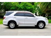 2010 TOYOTA FORTUNER 3.0V 4WD รูปที่ 4