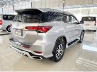 Toyota Fortuner 2.4 V (ปี 2018) SUV AT - 2WD รูปที่ 4