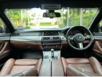 2015 BMW 528i 2.0 M Sport รถเก๋ง 4 ประตู รถบ้านแท้ ติดต่อโชว์รูมด่วนที่นี่ รูปที่ 4