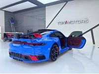 2019 PORSCHE 911 CARRERA S 3.0 PDK สีดำ wrap สี shark blue ภายในแดง รูปที่ 4