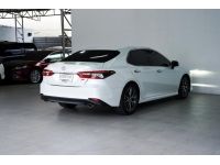 TOYOTA CAMRY 2.5 PREMIUM AT ปี 2022 ไมล์ 19,xxx Km รูปที่ 4