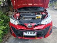 ขาย TOYOTA YARIS ATIV 1.2J ปี 2017 สีแดง รถบ้านมือเดียวป้ายแดงจากศูนย์ รูปที่ 4