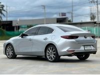 Mazda 3 รุ่นท็อป 2.0SP สีเทา ปี2021  Body เดิม สีเงางาม รูปที่ 4