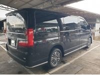 Toyota Majesty 2.8 Premium ปี 2022 ไมล์ 4x,xxx Km รูปที่ 4