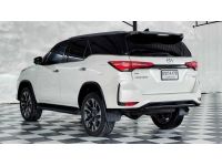 Toyota Fortuner Legender 2.8V 4WD ปี 2020 ไมล์ 47,215 Km รูปที่ 4