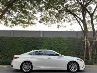 LEXUS ES300h Grand Luxury Hybrid Sunroof ปี19 รหัส AP25 รูปที่ 4