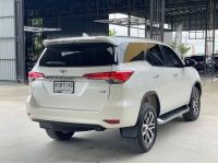 2019 TOYOTA FORTUNER 2.8V 4WD รูปที่ 4