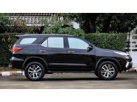 2016 TOYOTA FORTUNER 2.8V 2WD รูปที่ 4