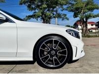 Benz C220d AMG Dynamic (W205) ปี2020 สีขาว รูปที่ 4