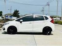 HONDA NEW JAZZ 1.5V ปี2020 สีขาว เกียร์ออโต้ รูปที่ 4