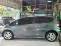 Honda Jazz 1.5 SV ปี2011 Auto รุ่นท๊อปสุด สีเทา มือ1 รูปที่ 4