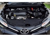 ปี2022 /ฟรีดาวน์/รถสวยมือเดียว TOYOTA YARIS 1.2 สปอรต์ /ชุดแต่งรอบคัน /เกียร์ออโต้ /แอร์ดิจิต๊อล /เบาะหนังแท้ /พวงมาลัยมัลติ จอ CD MP3 ABS USB AIRBAG /กุญแจรีโมท สำรองครบ /กล้องถอยหลัง สวยตรงปก /โทร 0 รูปที่ 4