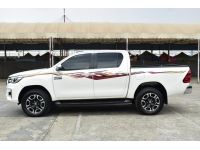 ไมล์ 200 กม. ฟังไม่ผิดค่ะ รถใหม่มาก TOYOTA Revo 2.8G Prerunner Double cab 4x4 ขับสี่ ตัวสูง เครื่องยนต์ดีเซล  เกียร์ ออโต้ ปี2015 สีขาว รูปที่ 4