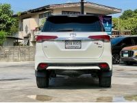 2017 TOYOTA FORTUNER 2.8 TRD SPORTIVO 4WD สีขาว ไมล์แท้ 137,670 km. รูปที่ 4