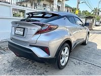 Toyota C-HR 1.8 HV Mid ปี18 รถบ้านมือเดียวสวยขับดีไม่มีอุบัติเหตุ รูปที่ 4