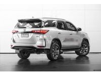 TOYOTA FORTUNER 2.4 LEADER V 4WD ปี 2022 รูปที่ 4