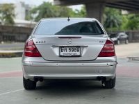 ขายรถ Benz E240 W211 ปี 2003 สีเทา เกียร์ออโต้ รูปที่ 4