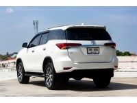 2016 TOYOTA FORTUNER 2.8V 2WD รูปที่ 4