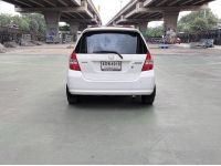 Honda Jazz 1.5 AT 2005 สวยพร้อมใช้ ทดลองขับได้ เพียง 99,000 บาท รูปที่ 4