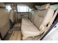 TOYOTA FORTUNER 2.7 V LPG  2011 รูปที่ 4