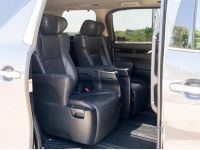 TOYOTA ALPHARD 2.5 SR C-Package E-Four 4WD 2017  จด 2018 รูปที่ 4