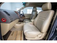 TOYOTA FORTUNER 2.7 V LPG    2009 รูปที่ 4