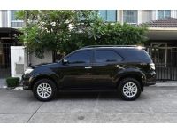 TOYOTA Fortuner 3.0V ขับ2 ดีเซล เกียร์AT ปี 2012 สีดำ ไมล์10x,xxx Km. รถสวย พร้อมขับ รูปที่ 4