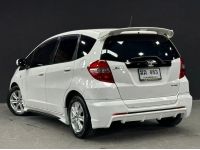 Honda Jazz GE 1.5 SV  ปี 2012 วิ่ง 200,000 km. รูปที่ 4