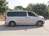 Hyundai H1 2.5 Elite ปี 19จด20 รถบ้านมือเดียวสภาพสวย รูปที่ 4