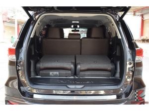 Toyota Fortuner 2.8 (ปี 2016) V SUV AT รูปที่ 5