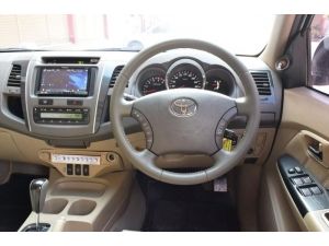 Toyota Fortuner 3.0 V รูปที่ 5