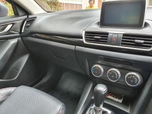 Mazda 3 2.0 E Sports Hatchback AT ปี 2015 รูปที่ 5