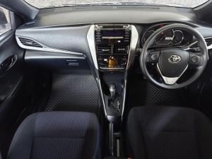 TOYOTA YARIS 1.2 E ปี 2018 สีขาว รูปที่ 5