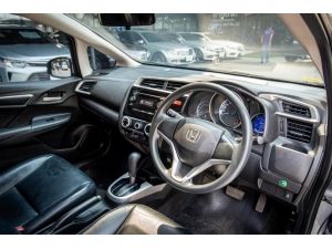 2016 Honda Jazz 1.5 V i-VTEC Hatchback AT รูปที่ 5